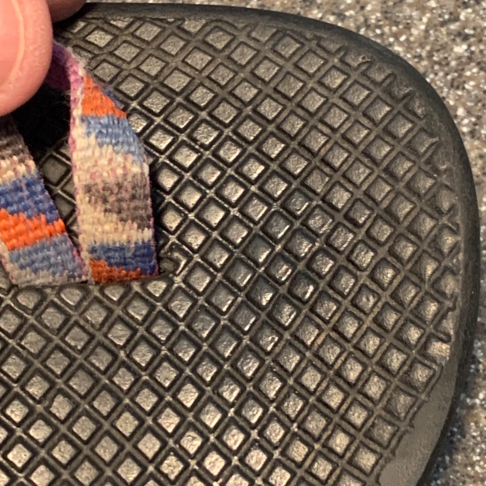 Chaco Double Strap Sandals Toe Loop Size 9. - image 4